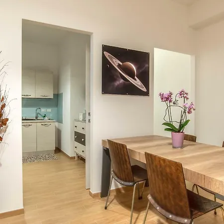 Saturno Apartment *